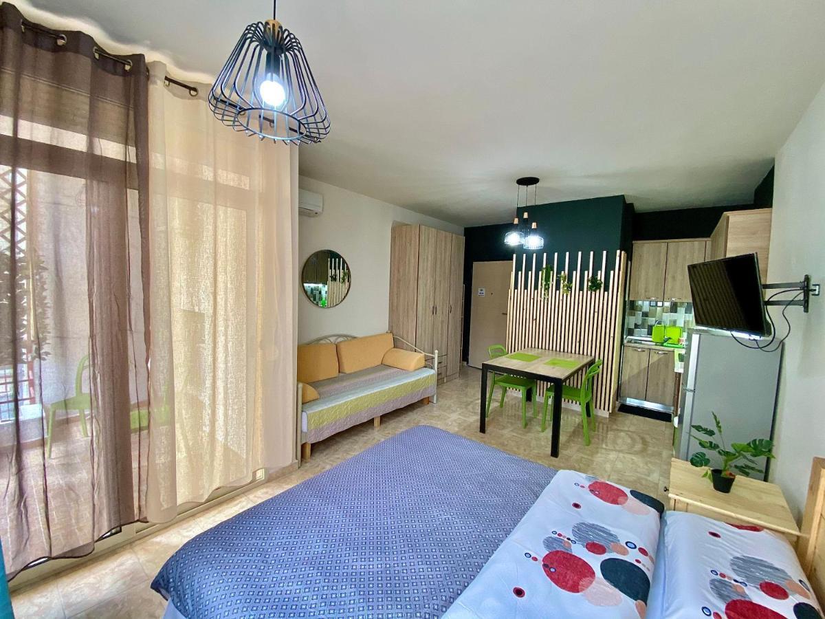 Delight Apartments Golem  Eksteriør billede